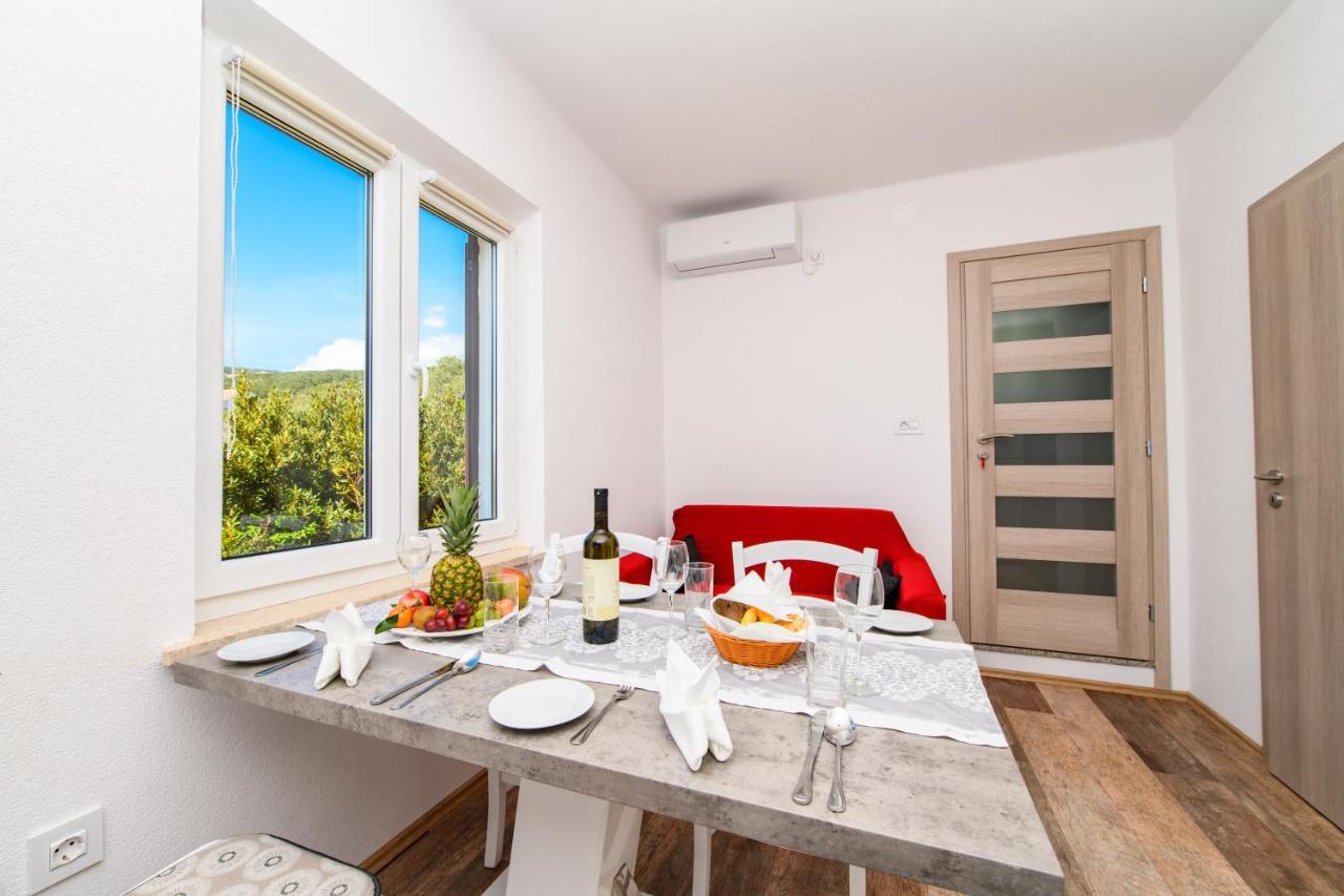 Apartman Paradiso Martinscica  Bagian luar foto