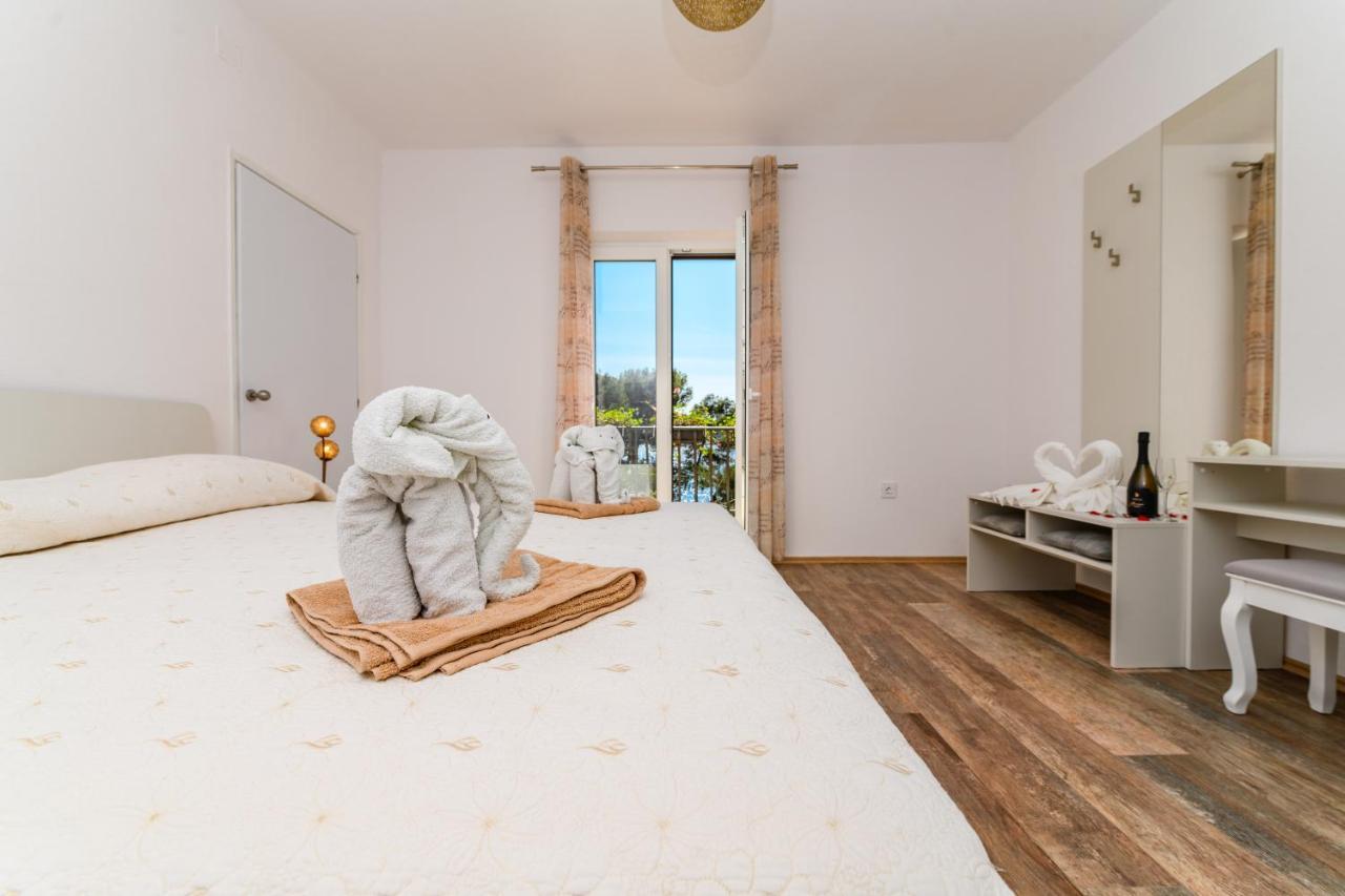 Apartman Paradiso Martinscica  Bagian luar foto