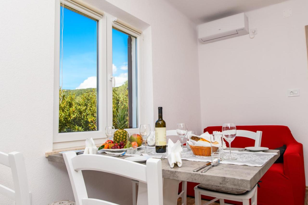 Apartman Paradiso Martinscica  Bagian luar foto